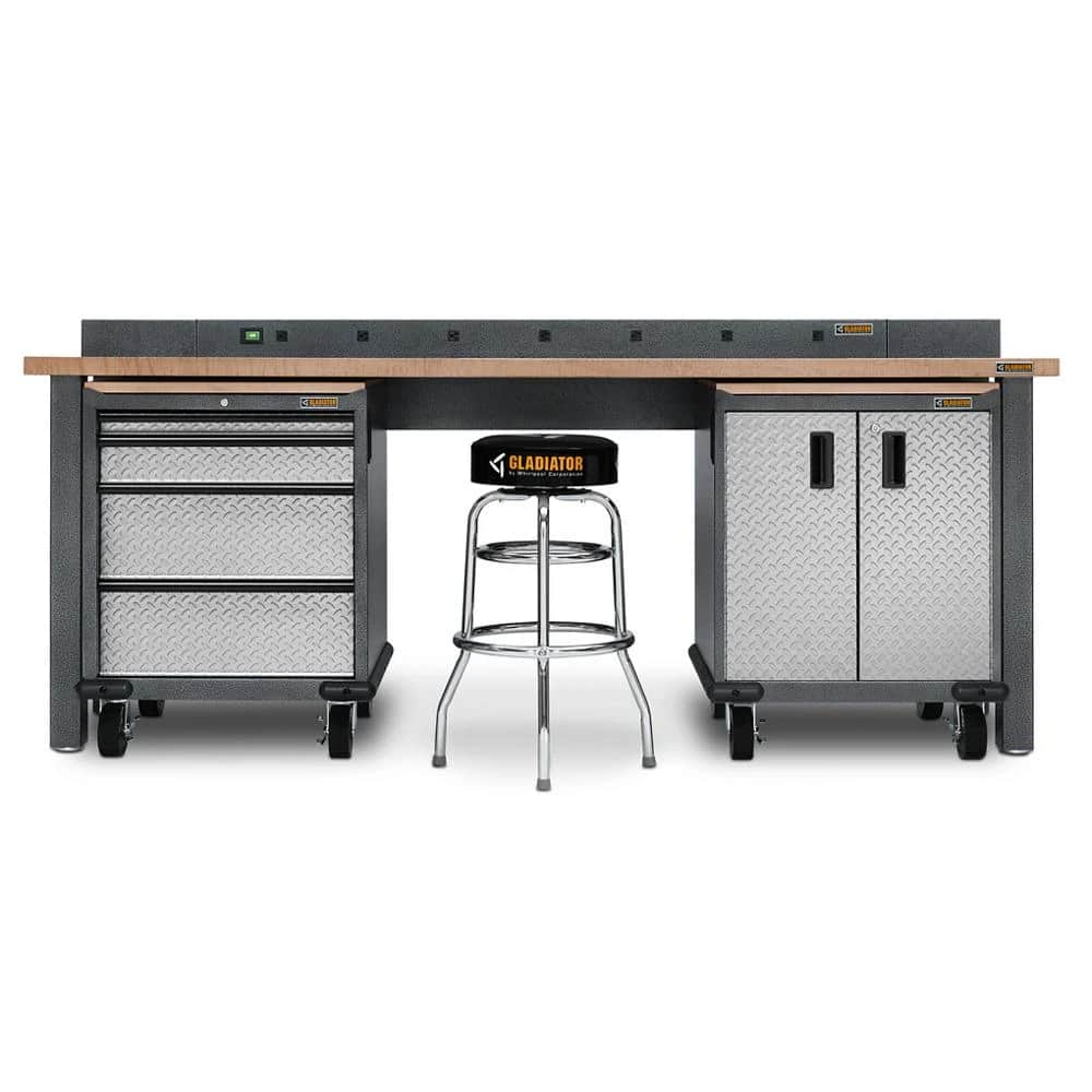 6' Wide 9-Outlet Workbench Powerstrip