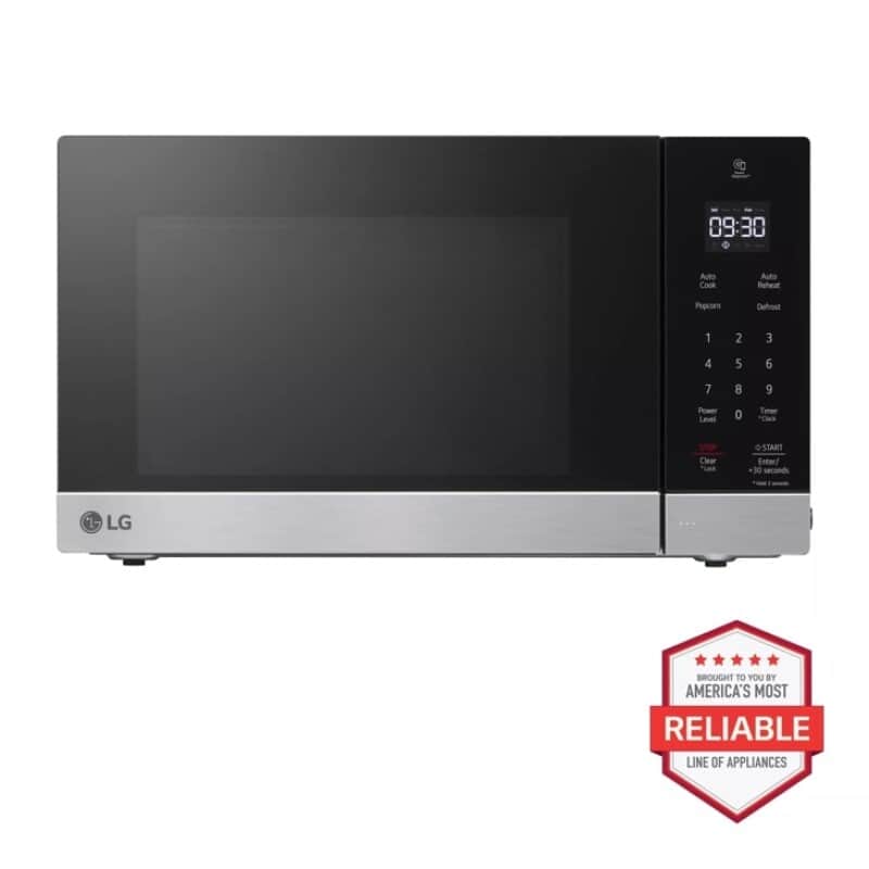 0.9 Cu. Ft. Neochef™ Countertop Microwave With Smart Inverter
