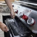 Genesis E-335 Gas Grill (Natural Gas) view 11