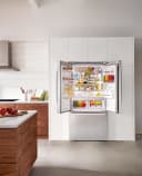 800 Series French Door Bottom Mount Refrigerator 36'' Brushed steel view 4