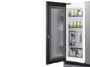 Bespoke 3-Door French Door Refrigerator (30 cu. ft.) with Beverage Center™ in Charcoal Glass view 6