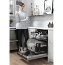 CAFÉ™ ENERGY STAR® Stainless Steel Interior Dishwasher with Sanitize and Ultra Wash & Dry view 9