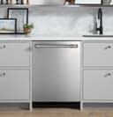 CAFÉ™ ENERGY STAR® Stainless Steel Interior Dishwasher with Sanitize and Ultra Wash & Dry view 25