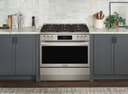 36" Gas Range with Air Fry view 6