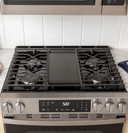 Ge® 30" Free-standing Gas Range With Crisp Mode view 22