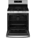 30" Free-Standing Gas Convection Range with No Preheat Air Fry and EasyWash Oven Tray view 3