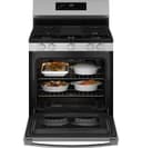 30" Free-Standing Gas Convection Range with No Preheat Air Fry and EasyWash Oven Tray view 4