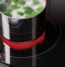 Ge® Energy Star® 30" Free-standing Electric Range view 9