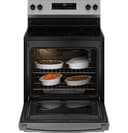 Ge® Energy Star® 30" Free-standing Electric Range view 19