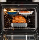 Ge® Energy Star® 30" Free-standing Electric Range view 7