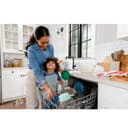 One Button Dishwasher With Plastic Interior view 6