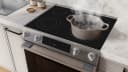 300 Series Electric Slide-in Range 30'' view 5