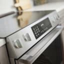 800 Series Electric Slide-in Range 30'' view 14