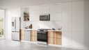 100 Series Slide-in Gas Range view 4