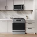 300 Series Slide-in Gas Range view 7