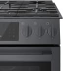 800 Series Gas Slide-in Range 30'' view 4