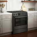 800 Series Gas Slide-in Range 30'' view 10