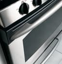 30" Free-Standing Dual-Fuel Double Oven Range view 6