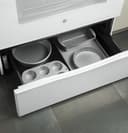30" Free-Standing Electric Range view 7
