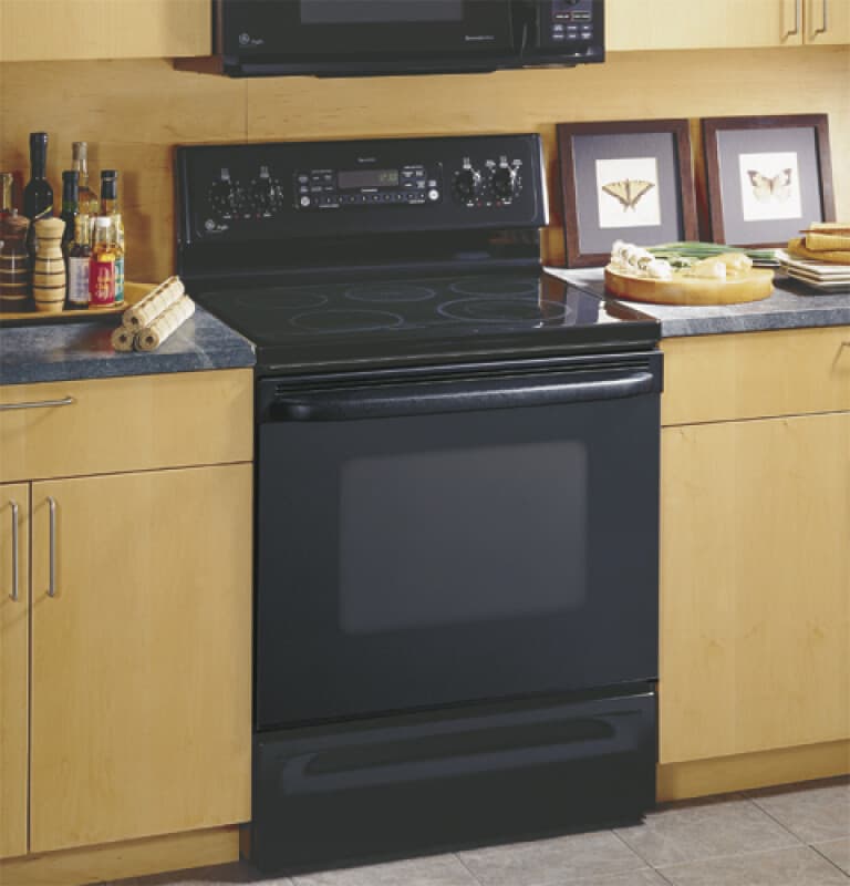 30" Free-Standing Spectra Convection Range