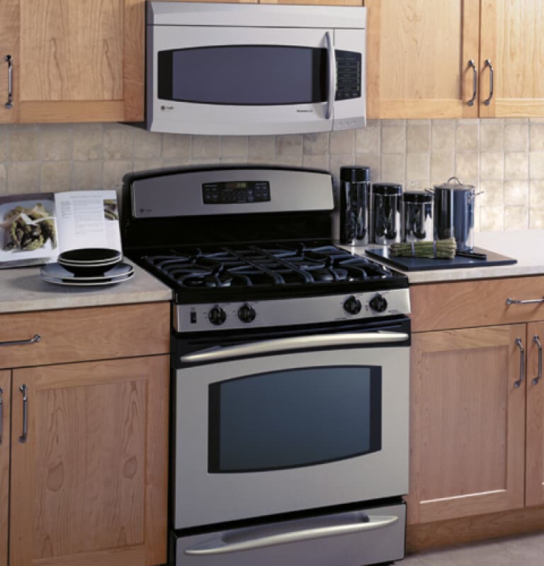 Free-Standing Self-Clean Gas Range with Warming Drawer