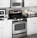 30" Free-Standing Self Clean Gas Range with Warming Drawer view 1