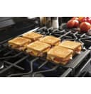 Ge® 30" Free-standing Gas Range view 12