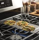 Ge® 30" Free-standing Gas Range view 14