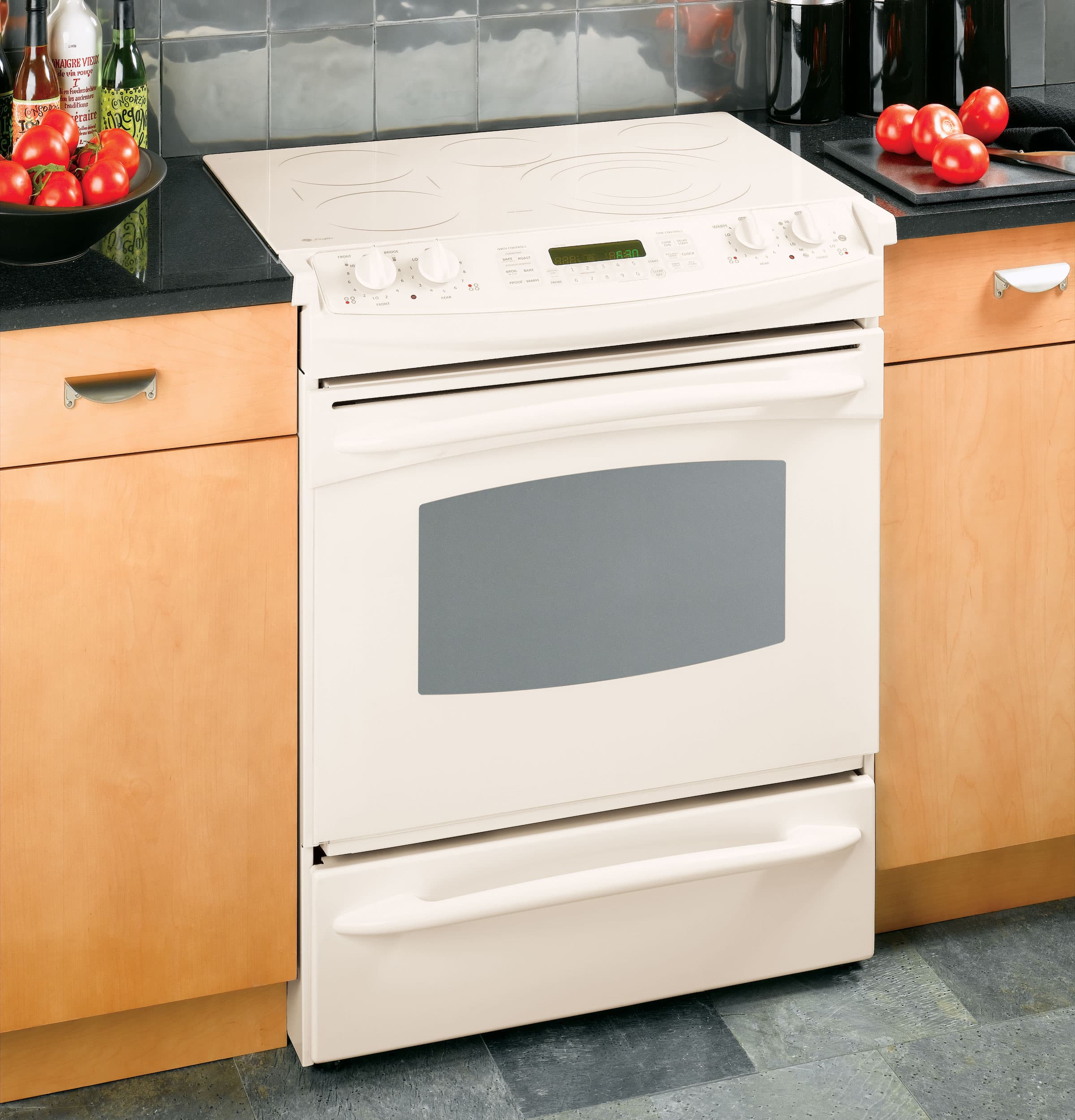 30" Slide-In Electric Range