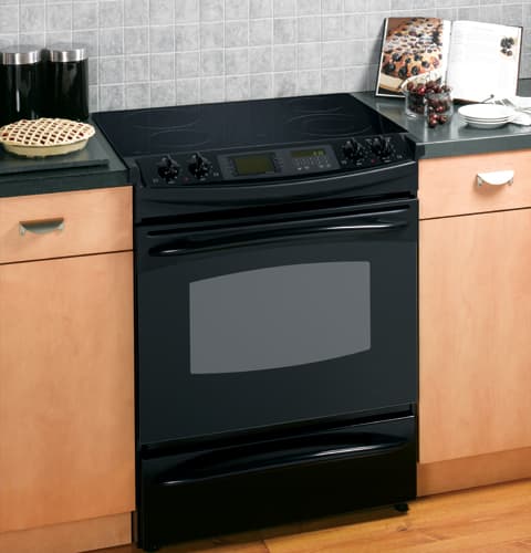 30" Slide-In Electric Range with Trivection Technology
