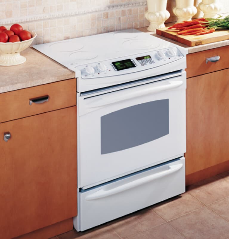 30" Slide-In Electric Range with Trivection Technology