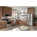 30-inch Wide Electric Range with Steam Clean - 5.3 cu. ft. view 18