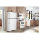 30-Inch Wide Top-Freezer Refrigerator with Garage Mode—19 Cu. Ft. view 4