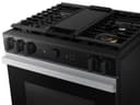 Bespoke Slide-in Gas Range view 2