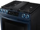 Bespoke Smart Slide-in Gas Range 6.0 cu. ft. with Smart Dial, Air Fry & Wi-Fi view 4
