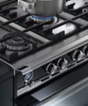 36" Series 9 Classic 5 Burner Dual Fuel Self-Cleaning Range view 9