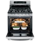 30" Dual-Fuel Free-Standing Range with Baking Drawer view 5
