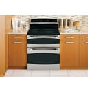 30" Free-Standing Double Oven Range view 2
