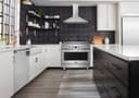 36" Dual-Fuel Freestanding Range view 9