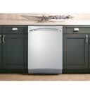 Built-In Dishwasher view 3