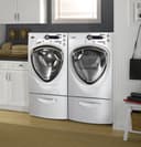 Series 4.3 DOE cu. ft. stainless steel capacity frontload washer with Steam view 5