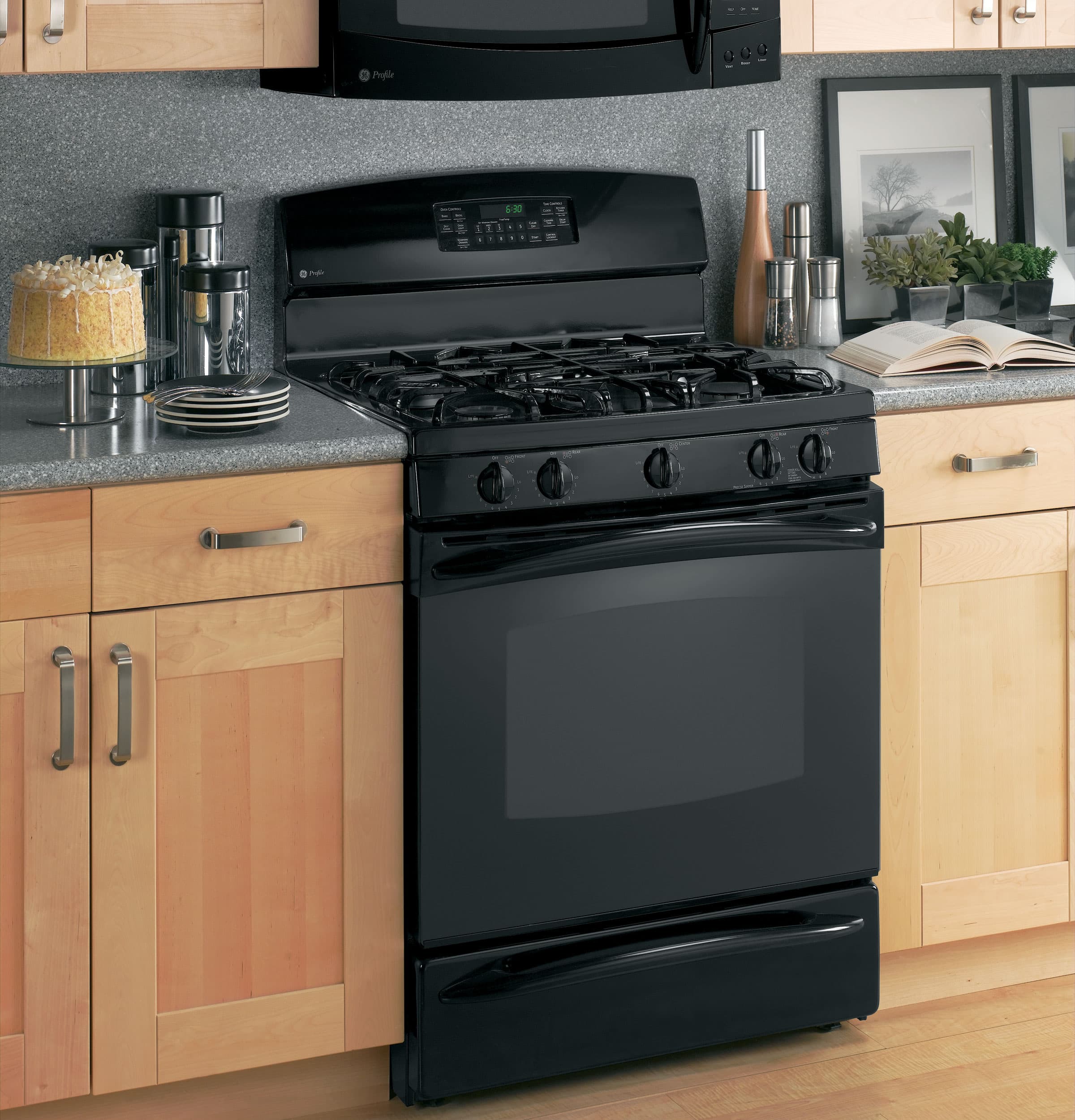 30" Free-Standing Self Clean Gas Range with Warming Drawer