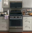 30" Free-Standing Gas Convection Range view 10