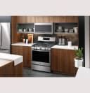 Smart 30" Free-Standing Self Clean Gas Fingerprint Resistant Range with No Preheat Air Fry view 10