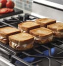 Series 30" Free-Standing Gas Convection Range with Warming Drawer view 2