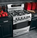 30" Free-Standing Gas Range with Baking Drawer view 7