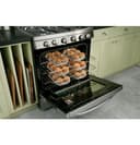 30" Free-Standing Range with Baking Drawer view 9
