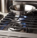 Series 30" Free-Standing Gas Double Oven Convection Range view 22