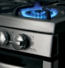 Series 30" Slide-In Front Control Double Oven Gas Range view 11