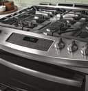 Series 30" Slide-In Front Control Double Oven Gas Range view 9